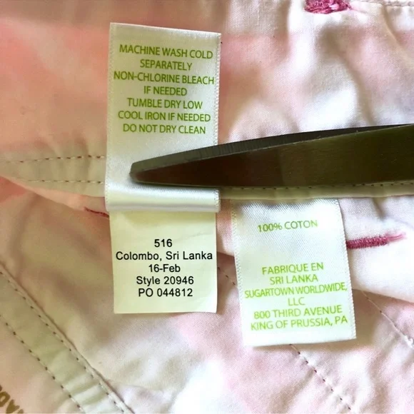 Lilly Pulitzer Vibrant Pink Patterned Walsh Shorts - Picture 8 of 8